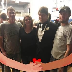 Meet your Posher, Eric